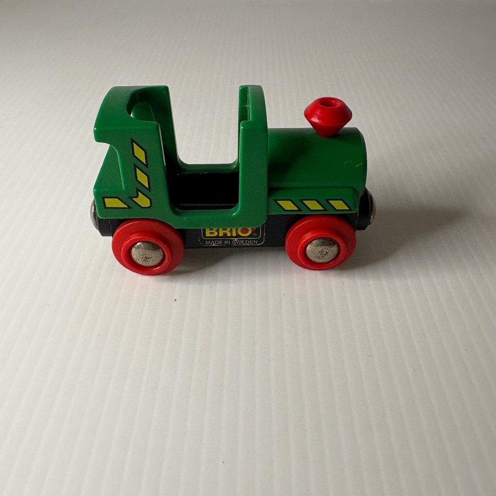 BRIO Wooden Railway Green Engine Train Made in Sweden